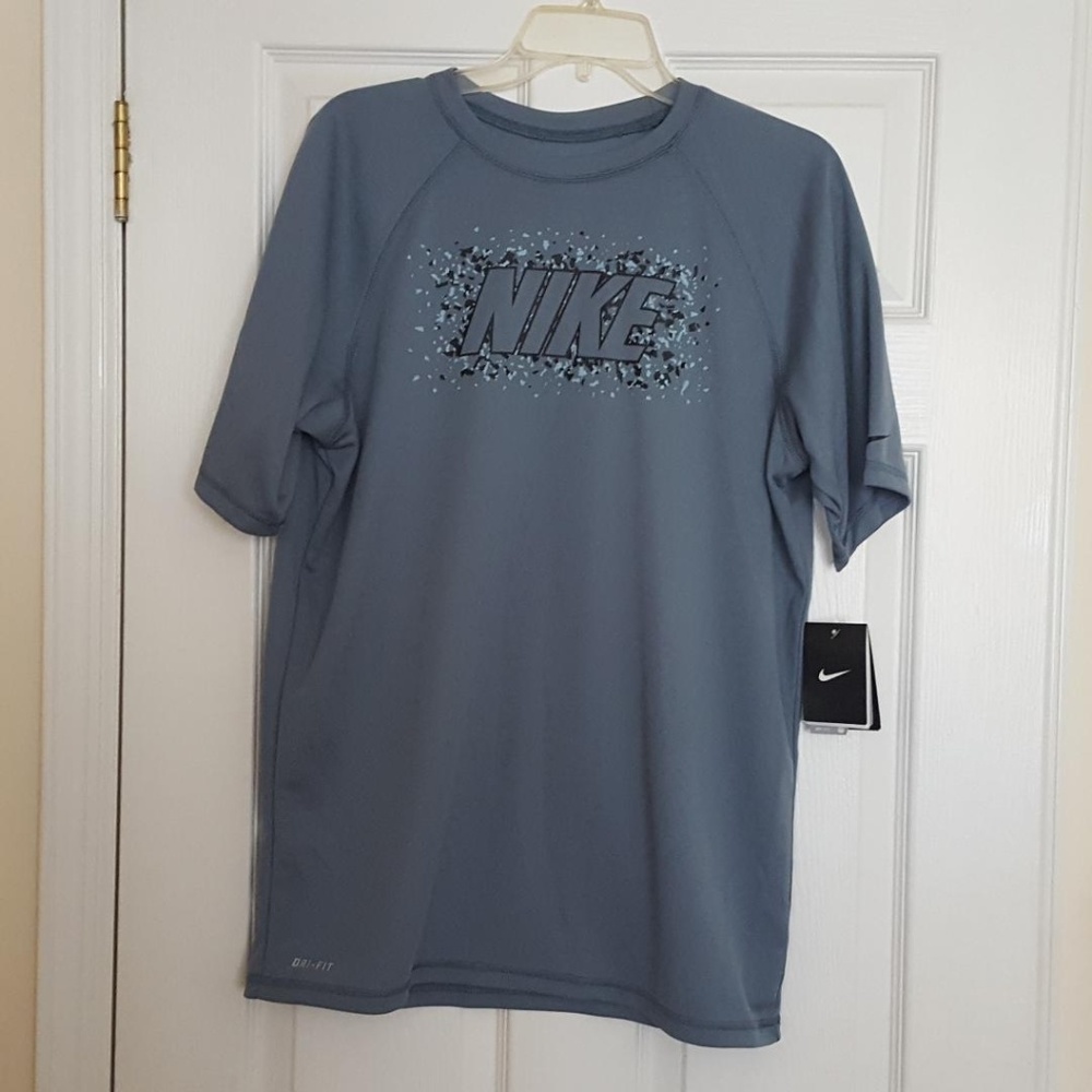 NWT NIKE Men's Dri-Fit Gray T-Shirt Size Large